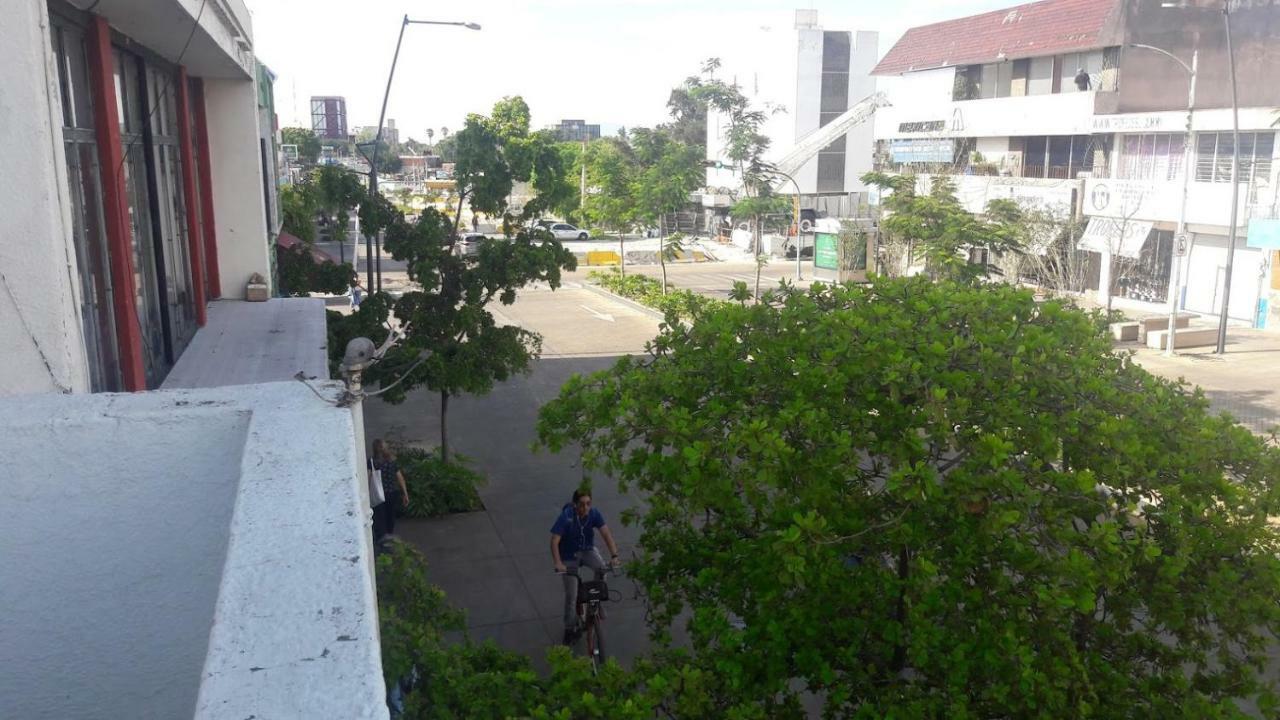 Casa Mixtlan Downtown Pensión Guadalajara