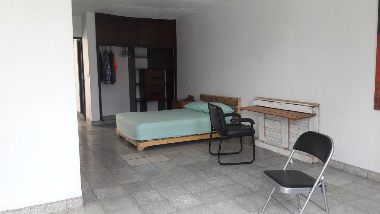 Casa Mixtlan Downtown Pensión *